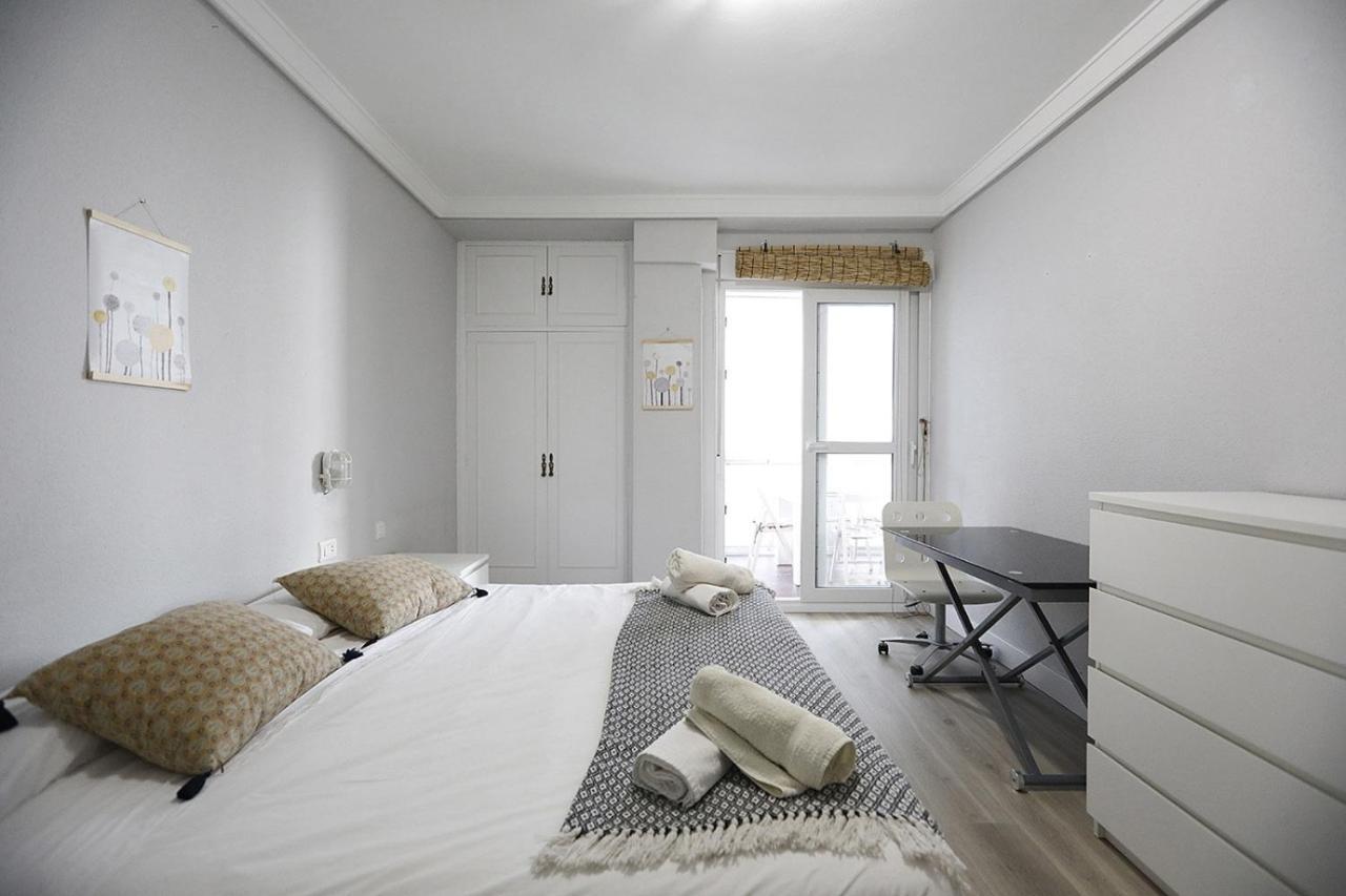 Ferienwohnung Precioso Piso Centrico Con Aparcamiento Gratuito San Sebastián Exterior foto